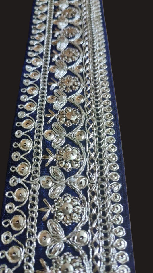 Galon bleu ocean brode motifs dores a