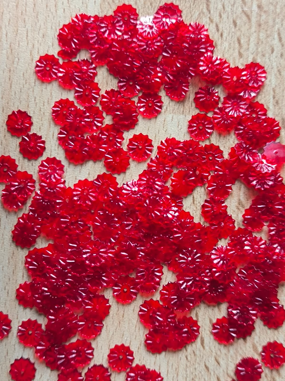Paillettes Soleil Rouges 7 mm