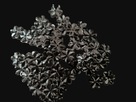 Fleurs Noires pour Broderie 15 mm