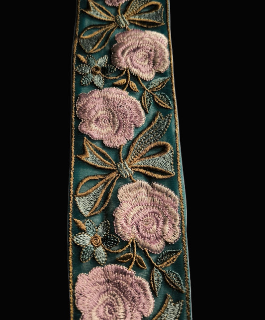 Galon brode bleu sir bh3