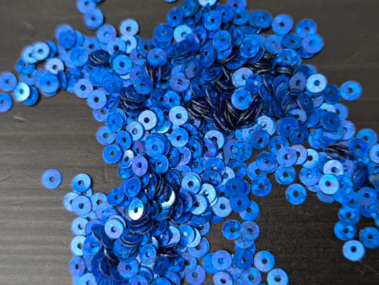 sequins bleu fonces irises 1