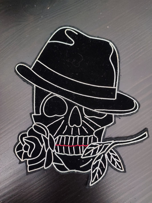 Tete de pirate brodee argentee A