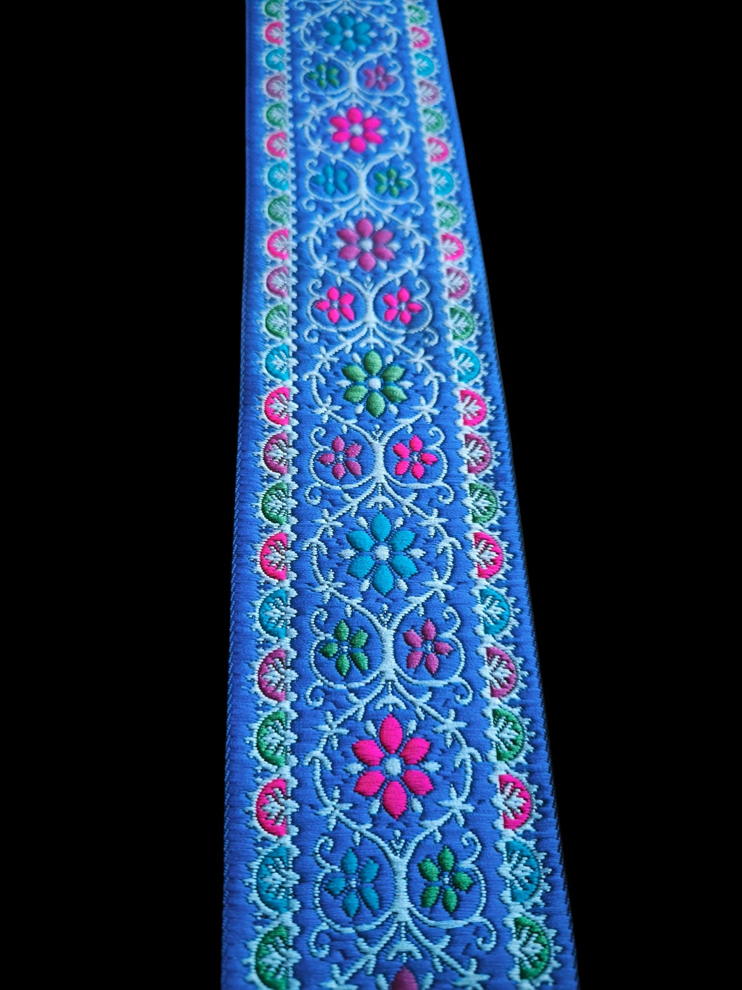 Galon Brodé Bleu Roi 6,4 cm - Fleurs Orange Bleu Rouge Vert