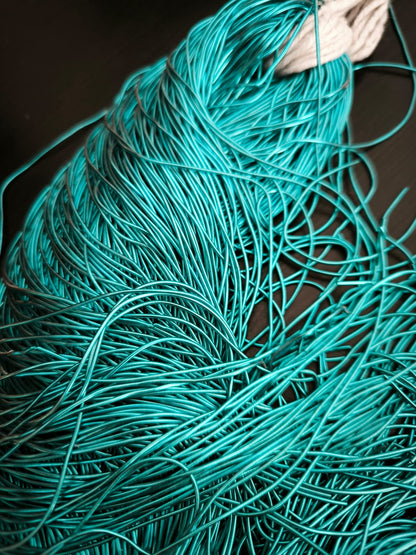 Cannetille lisse bleu turquoise brillant