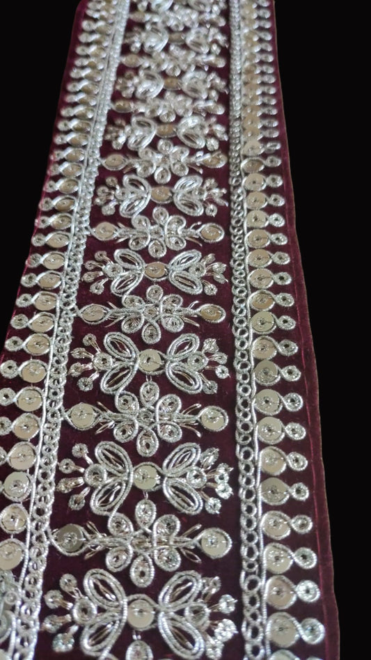 Galon bordeaux motifs dores double liserets