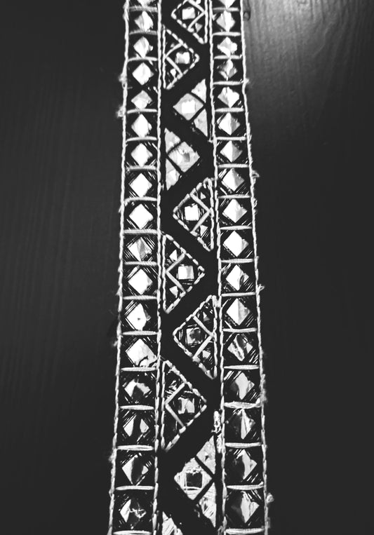 Galon Brodé Noir Argent 4,5 cm - Losanges Triangles Tulle