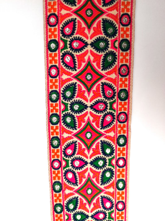 Galon Brodé 6,6 cm - Motifs Géométriques Pêche Orange Vert Argent