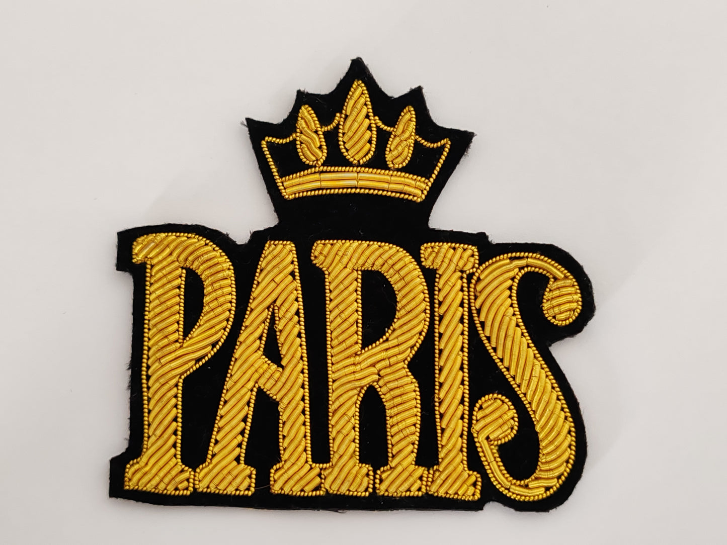 Patch PARIS brode en cannetille doree