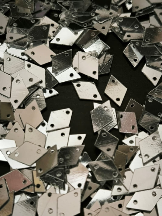 Sequins argentes losange plat 10mm zoom