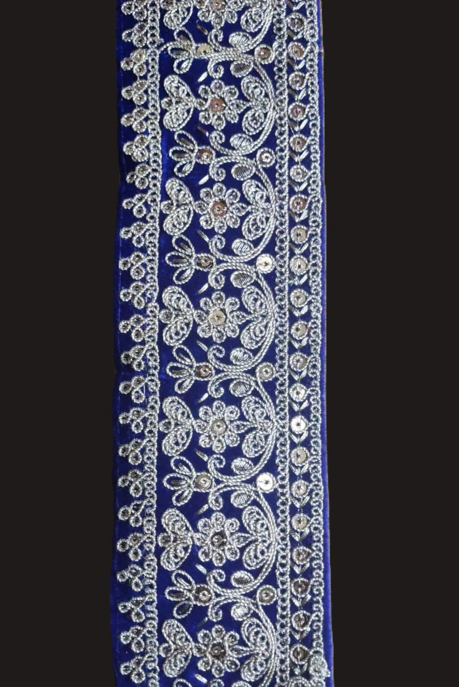 Galon zari bleu roi motifs dorés