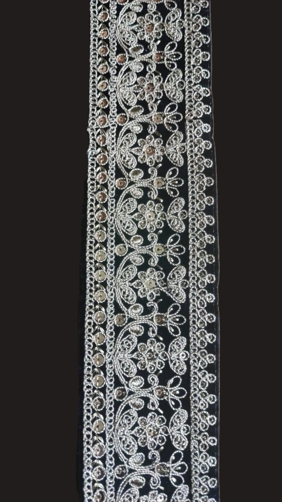 Galon zari noir motifs dorés