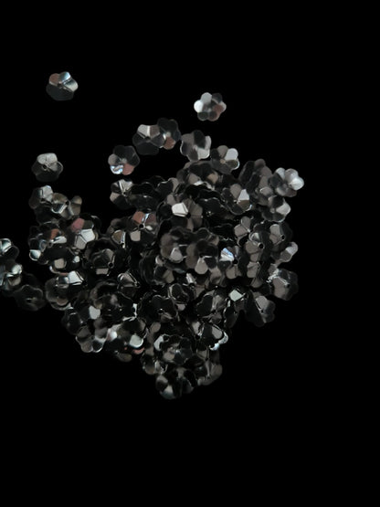 Fleurs Incurvees Noires pour Broderie 5 mm