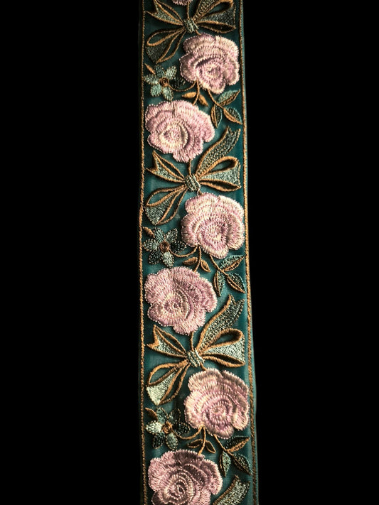 Galon brode bleu sir bh3