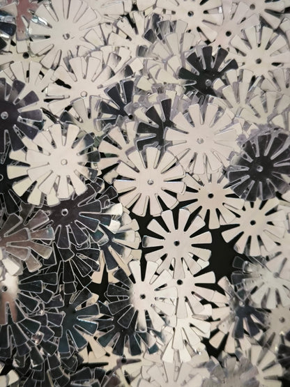 Paillettes fleurs soleil argent miroir 15 mm