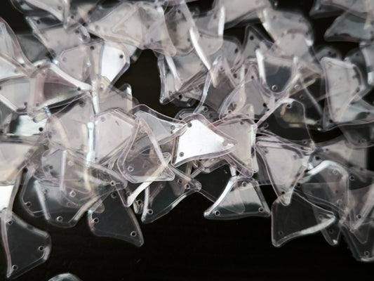 Paillettes polygones transparentes 20x10 mm - Forme 163