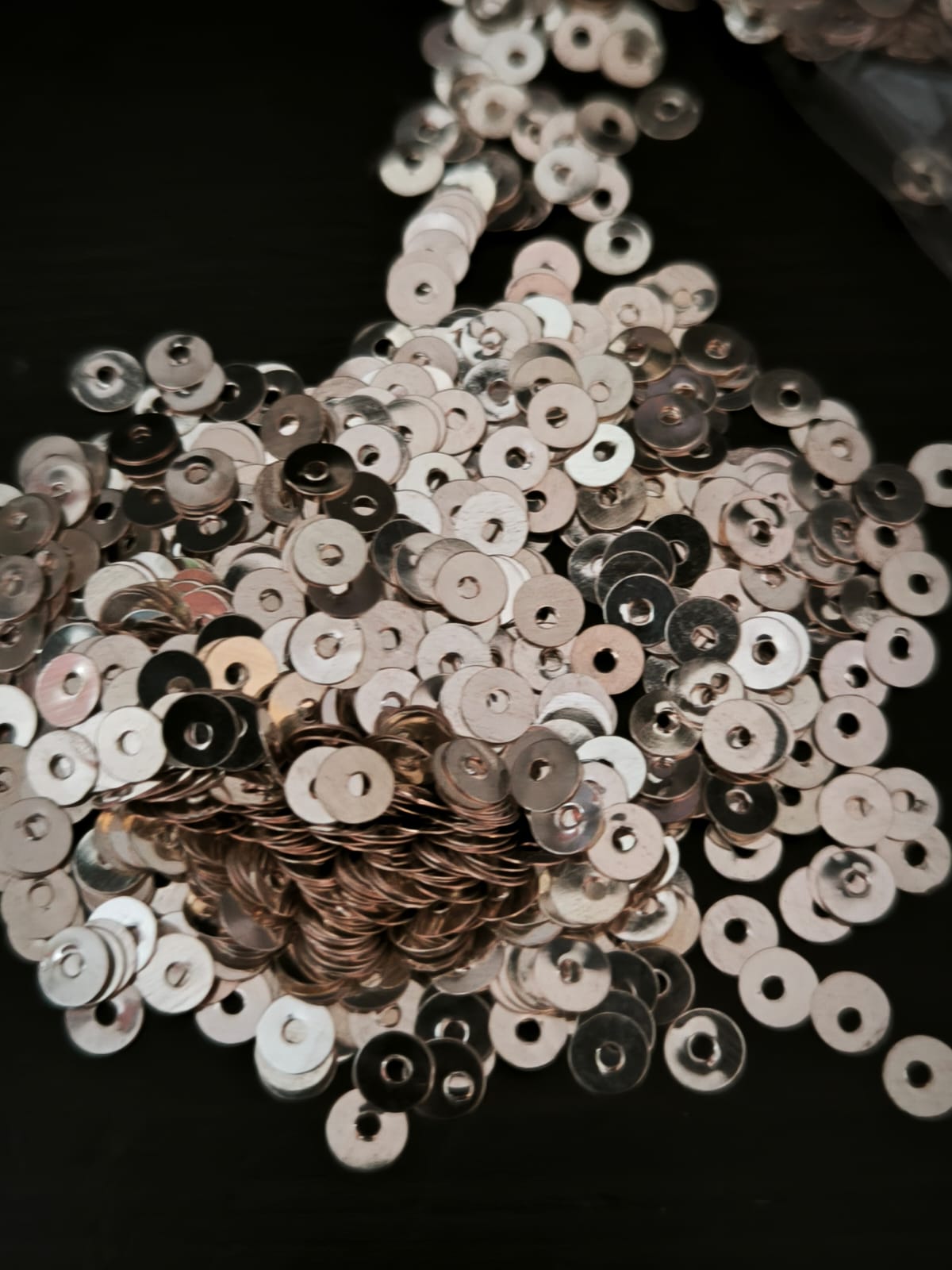 Paillettes métalliques dorées antik 5 mm - Argent véritable 30%