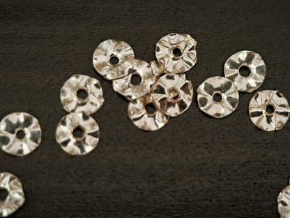 Paillettes fleurs métalliques dorées antik 4 mm - Argent véritable 30%