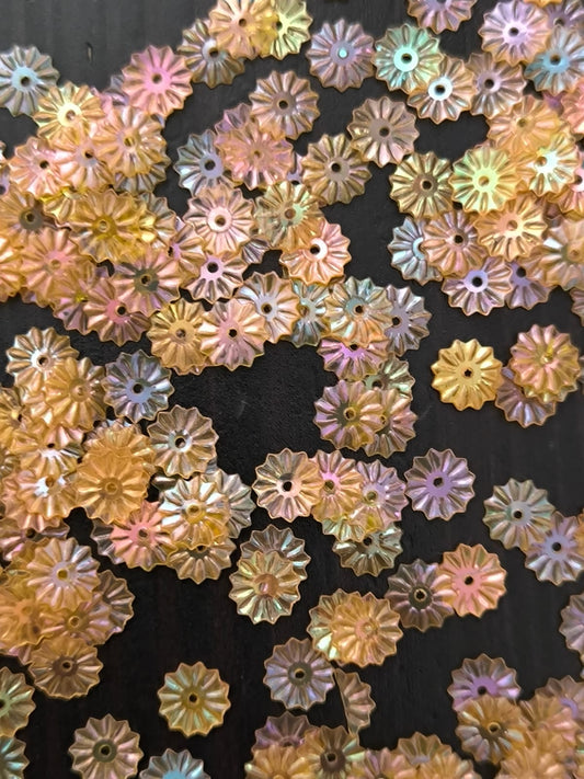 Paillettes Soleil Orange Transparent Irisé 7 mm