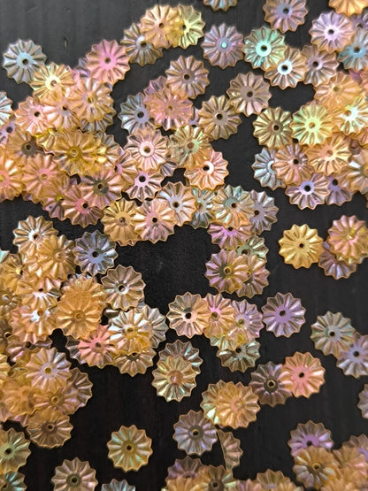 Paillettes Soleil Orange Transparent Irisé 7 mm