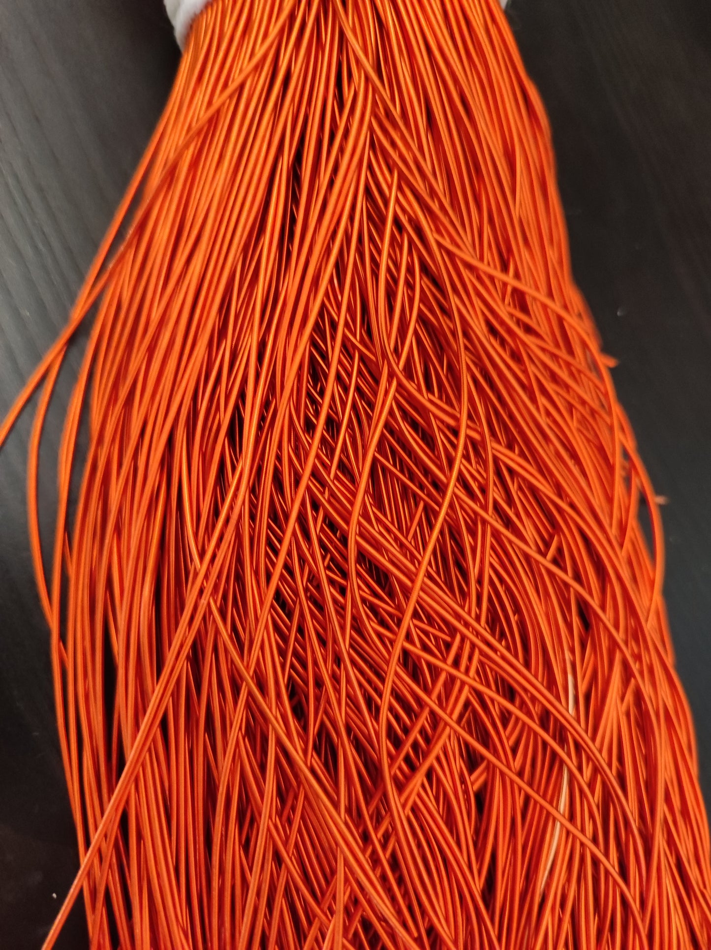 Cannetille orange lisse brillante