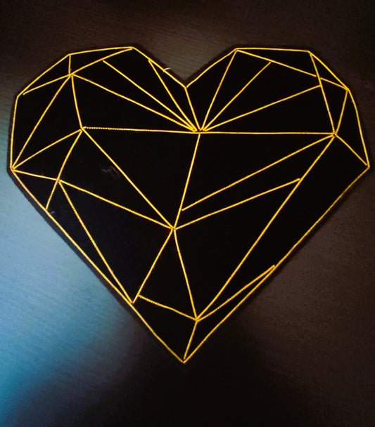Coeur brode dore zoom